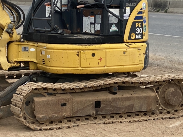 ขายรถขุด KOMATSU PC30MR-2 นำเข้าจากญี่ปุ่น สภาพสวยพร้อมใช้ มีVDOการทำงานครับ
