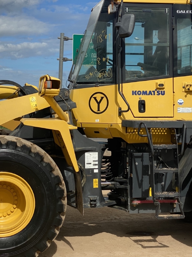 ขายรถตักล้อยาง KOMATSU WA430-6 นำเข้าจากญี่ปุ่น สภาพสวยพร้อมใช้ มีVDOการทำงานครับ