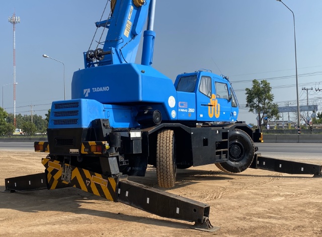 ขายรถเครน TADANO TR350M-3 (ขนาด 35 ตัน) ปี 1998 นำเข้าจากญี่ปุ่น สภาพสวยพร้อมใช้ มีVDOการทำงานครับ ขายรถเครน TADANO TR350M-3 (ขนาด 35 ตัน) ปี 1998 นำเข้าจากญี่ปุ่น สภาพสวยพร้อมใช้ มีVDOการทำงานครับ
