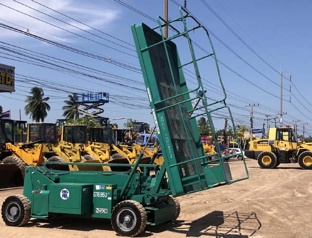 ขายรถกระเช้า HANIX HZ90W นำเข้าจากญี่ปุ่น สภาพสวยพร้อมใช้ มีVDOการทำงานครับ