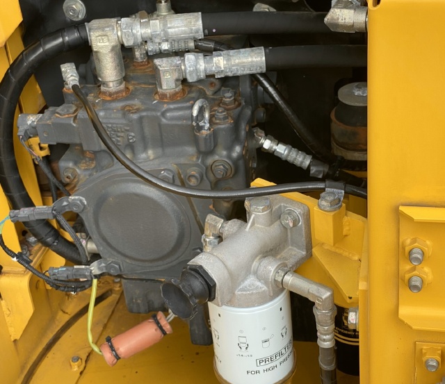 ขายรถขุด KOMATSU PC120-8 ปี 2011 นำเข้าจากญี่ปุ่น สภาพสวยพร้อมใช้ มีVDOการทำงานครับ