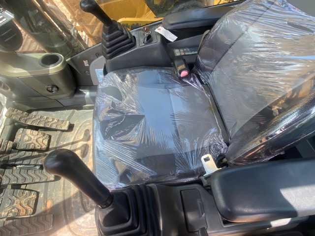 ขายรถขุด CAT 320D ปี 2010 หัวคีบไม้ นำเข้าจากญี่ปุ่น พร้อมใช้ มีVDOการทำงานครับ