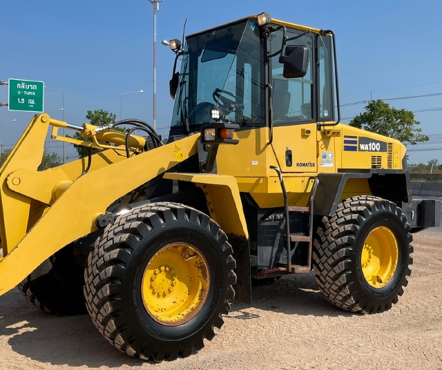 ขายรถตักล้อยาง KOMATSU WA100-5 นำเข้าจากญี่ปุ่น พร้อมใช้ มีVDOการทำงานครับ