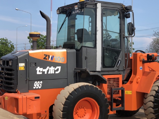 ขายรถตักล้อยาง HITACHI ZW100 (เท่าเทียบ WA100-6) ปี 2012 นำเข้าจากญี่ปุ่น สภาพสวยพร้อมใช้ มีVDOการทำ