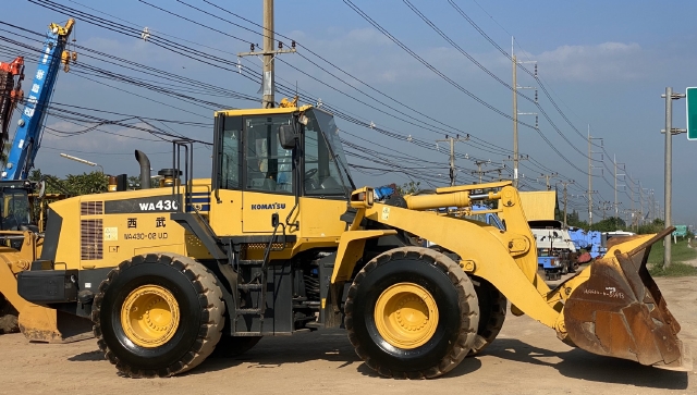 ขายรถตักล้อยาง KOMATSU WA430-6 นำเข้าจากญี่ปุ่น สภาพสวยพร้อมใช้ มีVDOการทำงานครับ ขายรถตักล้อยาง KOMATSU WA430-6 นำเข้าจากญี่ปุ่น สภาพสวยพร้อมใช้ มีVDOการทำงานครับ