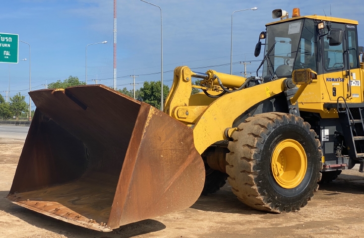 ขายรถตักล้อยาง KOMATSU WA470-5 นำเข้าจากญี่ปุ่น สภาพสวยพร้อมใช้ มีVDOการทำงานครับ