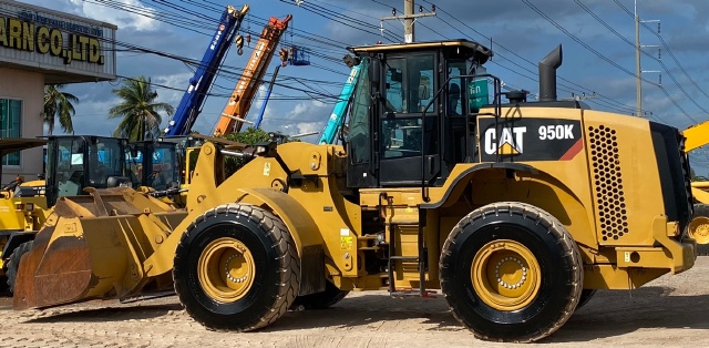 ขายรถตักล้อยาง CAT 950K ปี 2016 นำเข้าจากญี่ปุ่น สภาพสวยพร้อมใช้ มีVDOการทำงานครับ ขายรถตักล้อยาง CAT 950K ปี 2016 นำเข้าจากญี่ปุ่น สภาพสวยพร้อมใช้ มีVDOการทำงานครับ