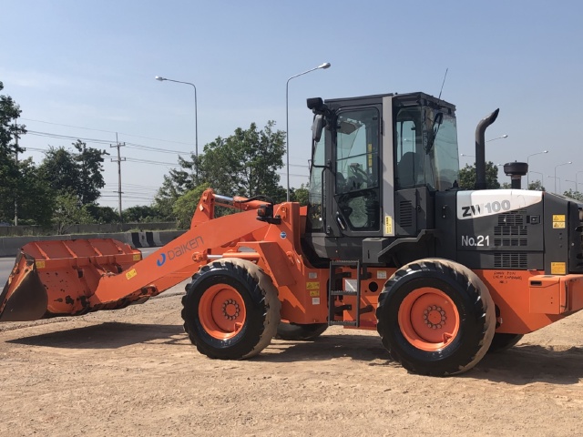 ขายรถตักล้อยาง HITACHI ZW100 (เท่าเทียบ WA100-6) ปี 2012 แขนยาวพิเศษ นำเข้าจากญี่ปุ่น สภาพสวยพร้อมใช ขายรถตักล้อยาง HITACHI ZW100 (เท่าเทียบ WA100-6) ปี 2012 แขนยาวพิเศษ นำเข้าจากญี่ปุ่น สภาพสวยพร้อมใช