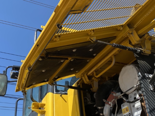 ขายรถตักล้อยาง KOMATSU WA200-7 ปี 2014 นำเข้าจากญี่ปุ่น สภาพสวยพร้อมใช้ มีVDOการทำงานครับ