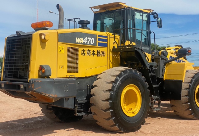 ขายรถตักล้อยาง KOMATSU WA470-7 ปี 2015 นำเข้าจากญี่ปุ่น สภาพสวยพร้อมใช้ มีVDOการทำงานครับ