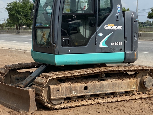 ขายรถขุด KOBELCO SK70SR-2 นำเข้าจากญี่ปุ่น สภาพสวยพร้อมใช้ มีVDOการทำงานครับ