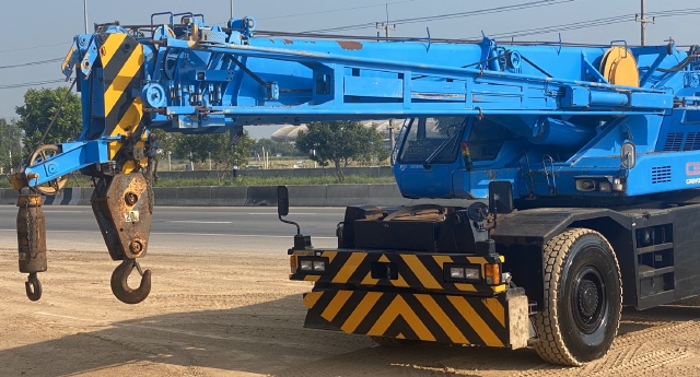 ขายรถเครน TADANO TR350M-3 (ขนาด 35 ตัน) ปี 1998 นำเข้าจากญี่ปุ่น สภาพสวยพร้อมใช้ มีVDOการทำงานครับ ขายรถเครน TADANO TR350M-3 (ขนาด 35 ตัน) ปี 1998 นำเข้าจากญี่ปุ่น สภาพสวยพร้อมใช้ มีVDOการทำงานครับ