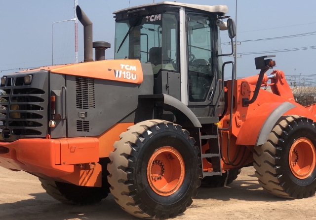 ขายรถตักล้อยาง HITACHI ZW180 (เทียบเท่า WA320-6) ปี 2012 แขนยาวพิเศษ นำเข้าจากญี่ปุ่น สภาพสวยพร้อมใช