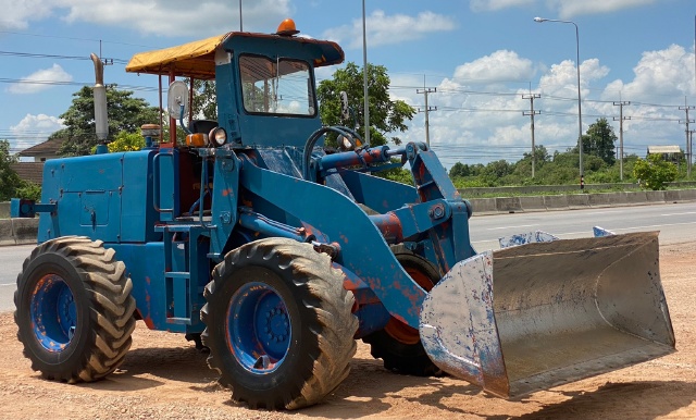 ขายรถตักล้อยาง KOMATSU 510 นำเข้าจากญี่ปุ่น สภาพสวยพร้อมใช้ มีVDOการทำงานครับ ขายรถตักล้อยาง KOMATSU 510 นำเข้าจากญี่ปุ่น สภาพสวยพร้อมใช้ มีVDOการทำงานครับ