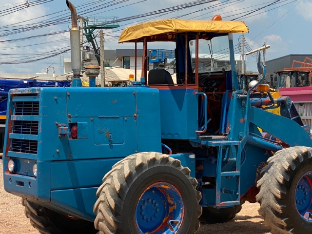 ขายรถตักล้อยาง KOMATSU 510 นำเข้าจากญี่ปุ่น สภาพสวยพร้อมใช้ มีVDOการทำงานครับ