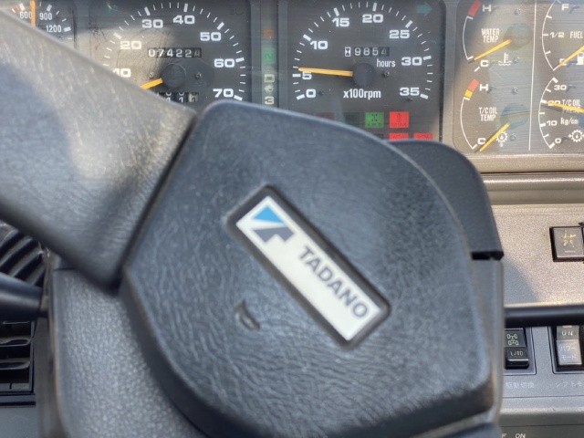 ขายรถเครน TADANO TR350M-3 (ขนาด 35 ตัน) ปี 1998 นำเข้าจากญี่ปุ่น สภาพสวยพร้อมใช้ มีVDOการทำงานครับ ขายรถเครน TADANO TR350M-3 (ขนาด 35 ตัน) ปี 1998 นำเข้าจากญี่ปุ่น สภาพสวยพร้อมใช้ มีVDOการทำงานครับ