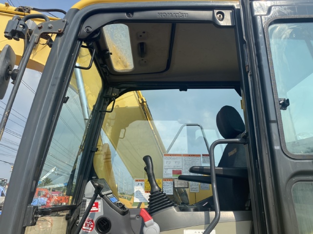 ขายรถขุด KOMATSU PC120-8 ปี 2011 นำเข้าจากญี่ปุ่น สภาพสวยพร้อมใช้ มีVDOการทำงานครับ