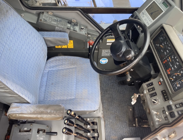 ขายรถเครน TADANO GR500N-1 (ขนาด 50 ตัน) ปี 2008 นำเข้าจากญี่ปุ่น สภาพสวยพร้อมใช้ มีVDOการทำงานครับ