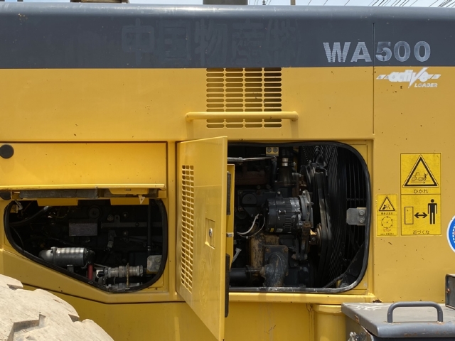 ขายรถตักล้อยาง KOMATSU WA500-3 นำเข้าจากญี่ปุ่น สภาพสวยพร้อมใช้ มีVDOการทำงานครับ