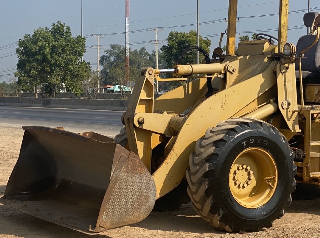 ขายรถตักล้อยาง KOMATSU 510 กรองเดี่ยว นำเข้าจากญี่ปุ่น สภาพพร้อมใช้ มีVDOการทำงานครับ