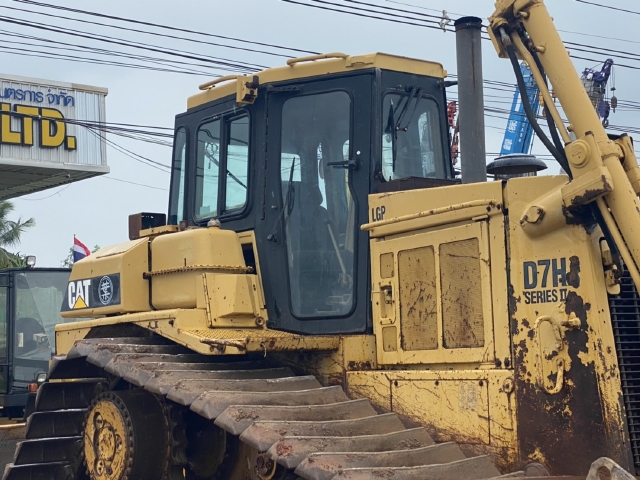 ขายรถดันดิน CAT D7H นำเข้าจากญี่ปุ่น สภาพสวยพร้อมใช้ มีVDOการทำงานครับ