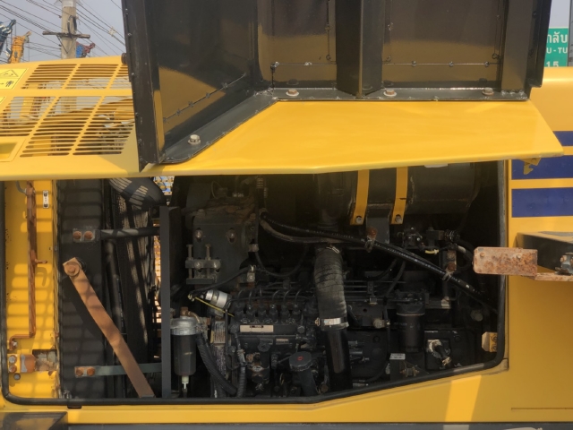 ขายรถตักล้อยาง KOMATSU WA270-5 นำเข้าจากญี่ปุ่น สภาพสวยพร้อมใช้ มีVDOการทำงานครับ