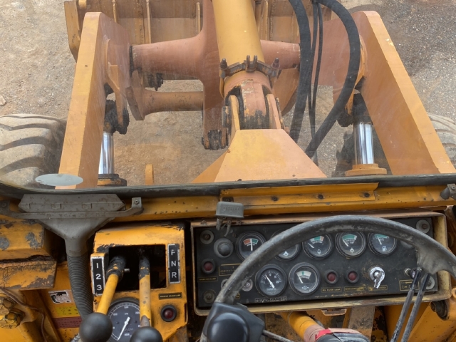 ขายรถตักล้อยาง KOMATSU JH63 นำเข้าจากญี่ปุ่น สภาพสวยพร้อมใช้