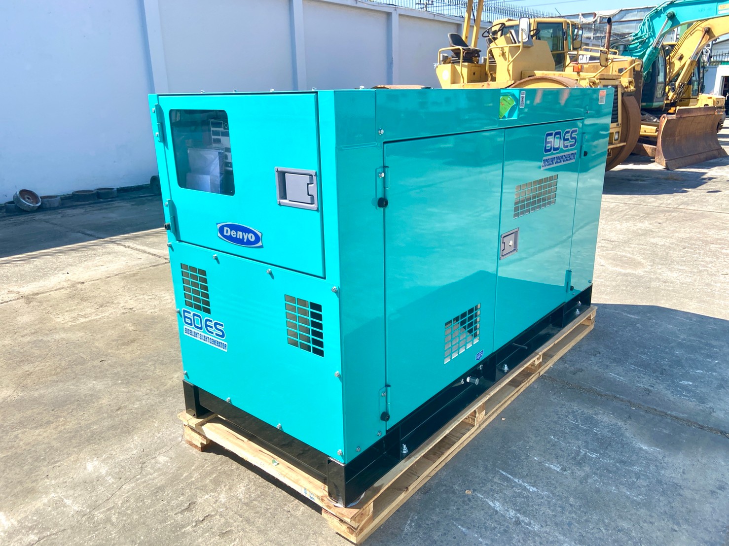 DENYO DCA-60ESI2 : เครื่องปั่นไฟ 60KVA โทร.080-6565422 (หนิง) DENYO DCA-60ESI2 : เครื่องปั่นไฟ 60KVA โทร.080-6565422 (หนิง)