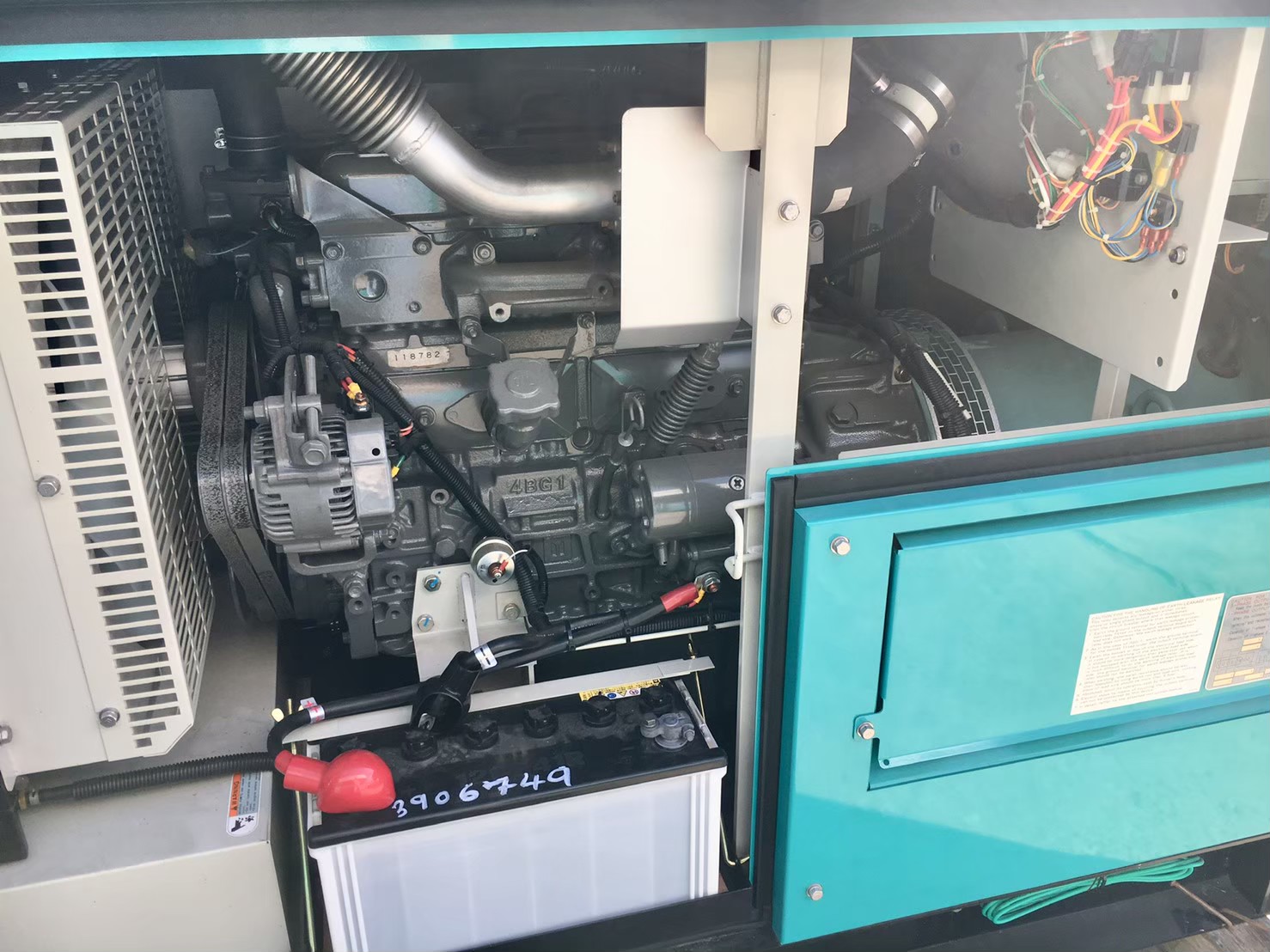 เครื่องปั่นไฟใหม่ 60KVA : DENYO DCA-60ESI2 โทร.080-6565422 (หนิง)