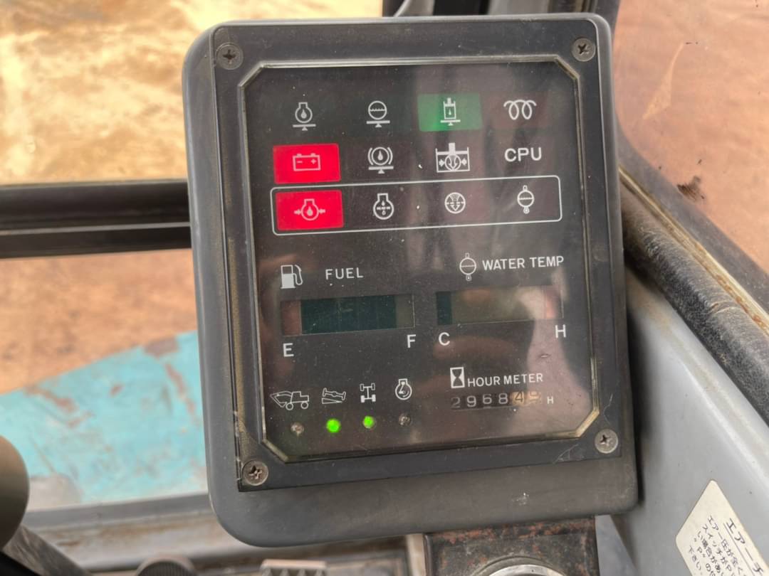 ขาย 855,000 รถแบคโฮล้อยาง KOBELCO 