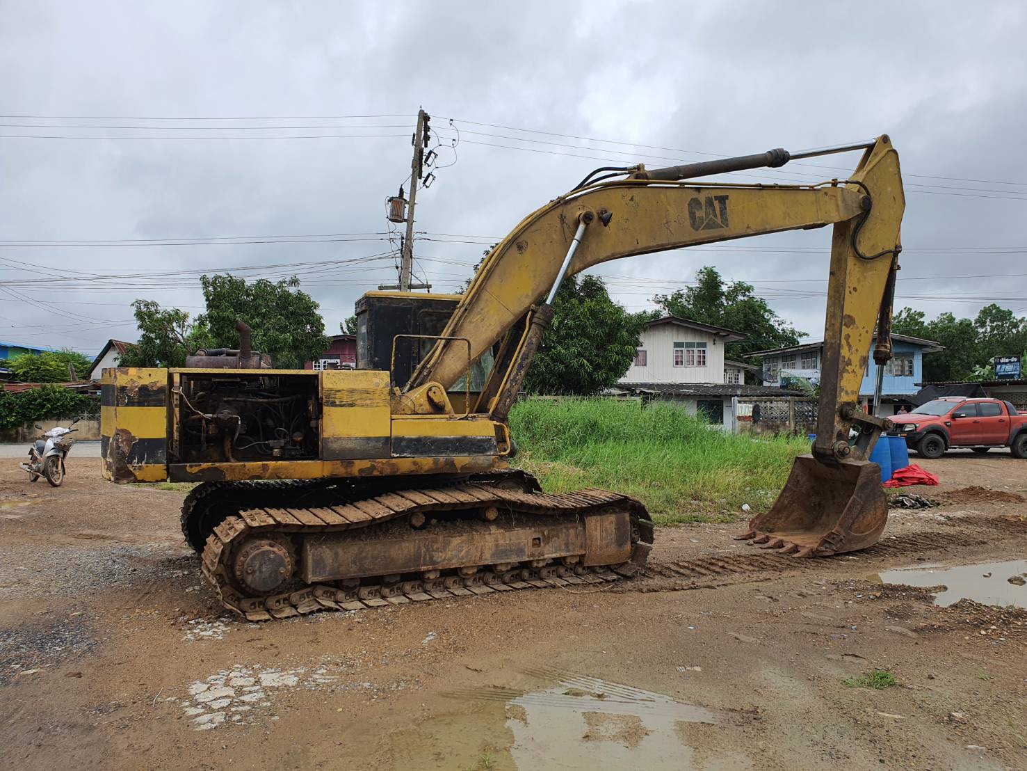 ขาย 225,000 บาท Cat E200B