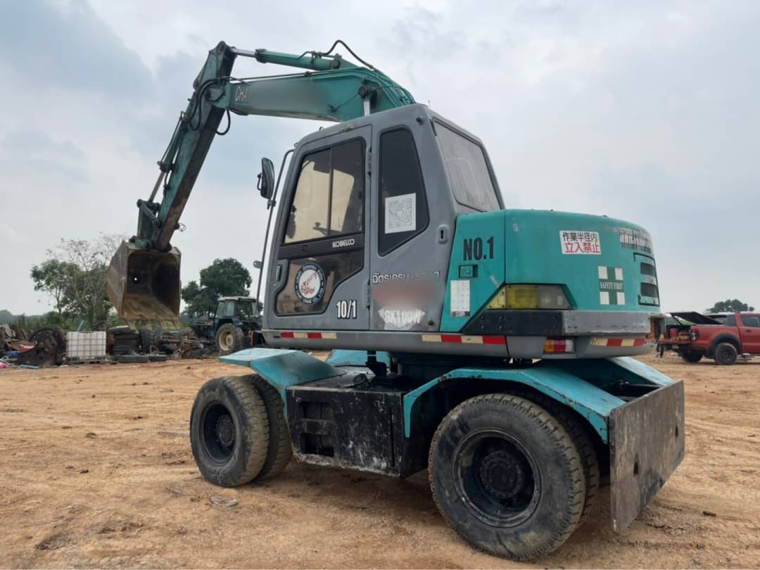 ขาย 855,000 รถแบคโฮล้อยาง KOBELCO ขาย 855,000 รถแบคโฮล้อยาง KOBELCO