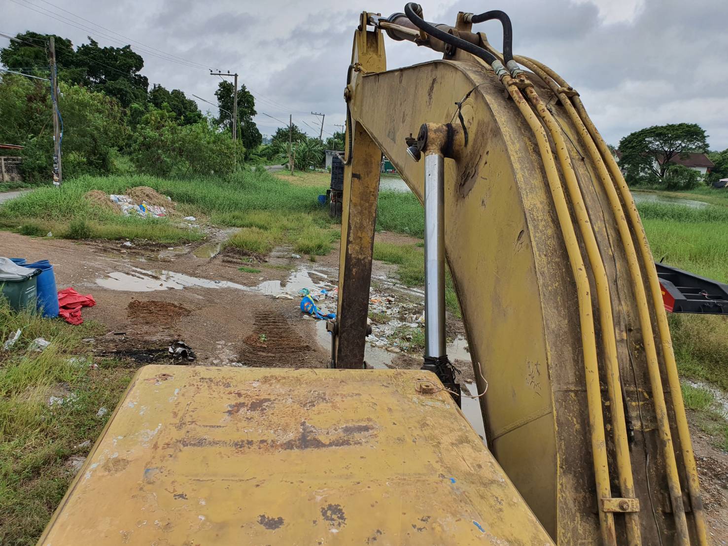 ขาย 225,000 บาท Cat E200B