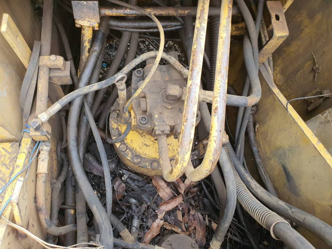 ขาย 225,000 บาท Cat E200B ขาย 225,000 บาท Cat E200B