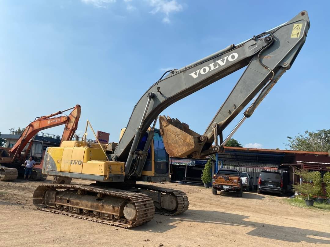 ขาย 850,000 Volvo 