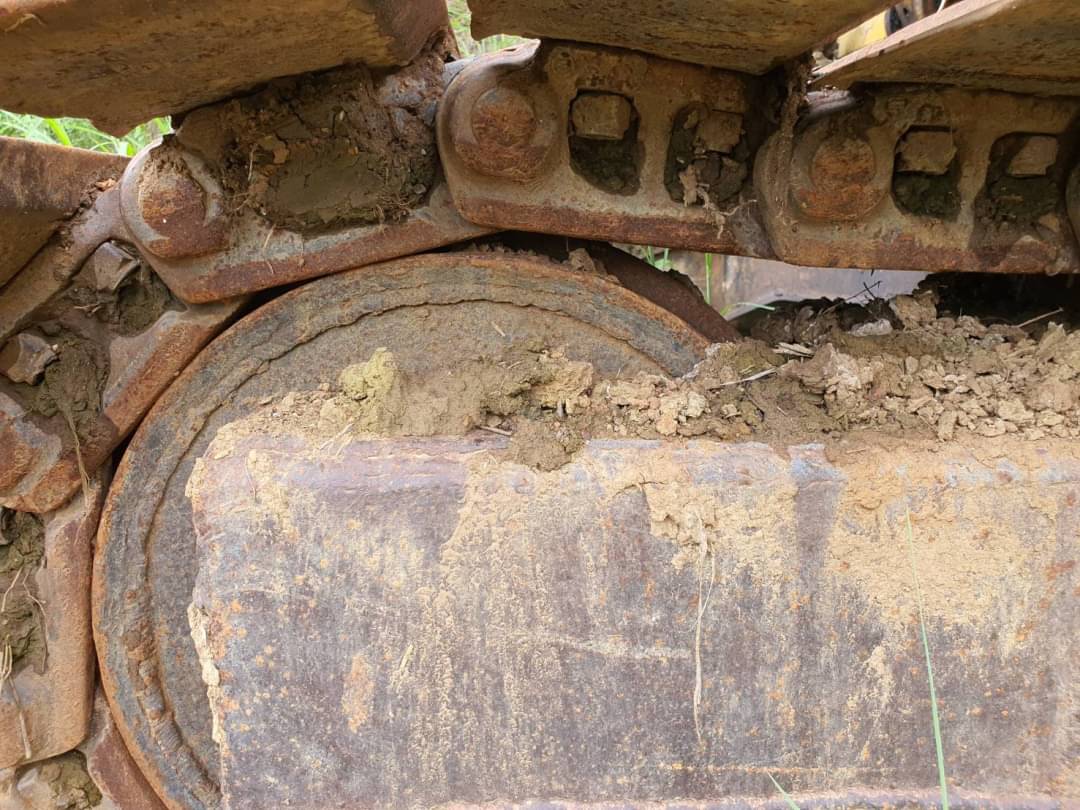 ขาย 225,000 บาท Cat E200B ขาย 225,000 บาท Cat E200B