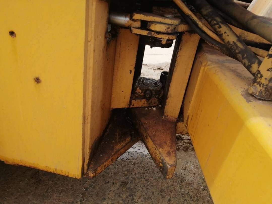 ขาย 580000 รถบด10ตัน 2เพลา CAT