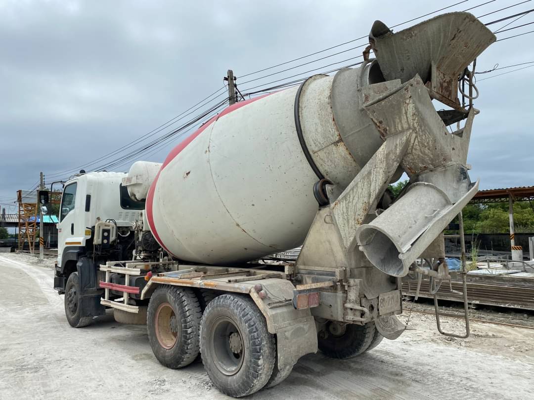 ขาย 1,595,000 รถโม่ปูน 10 ล้อ  ISUZU