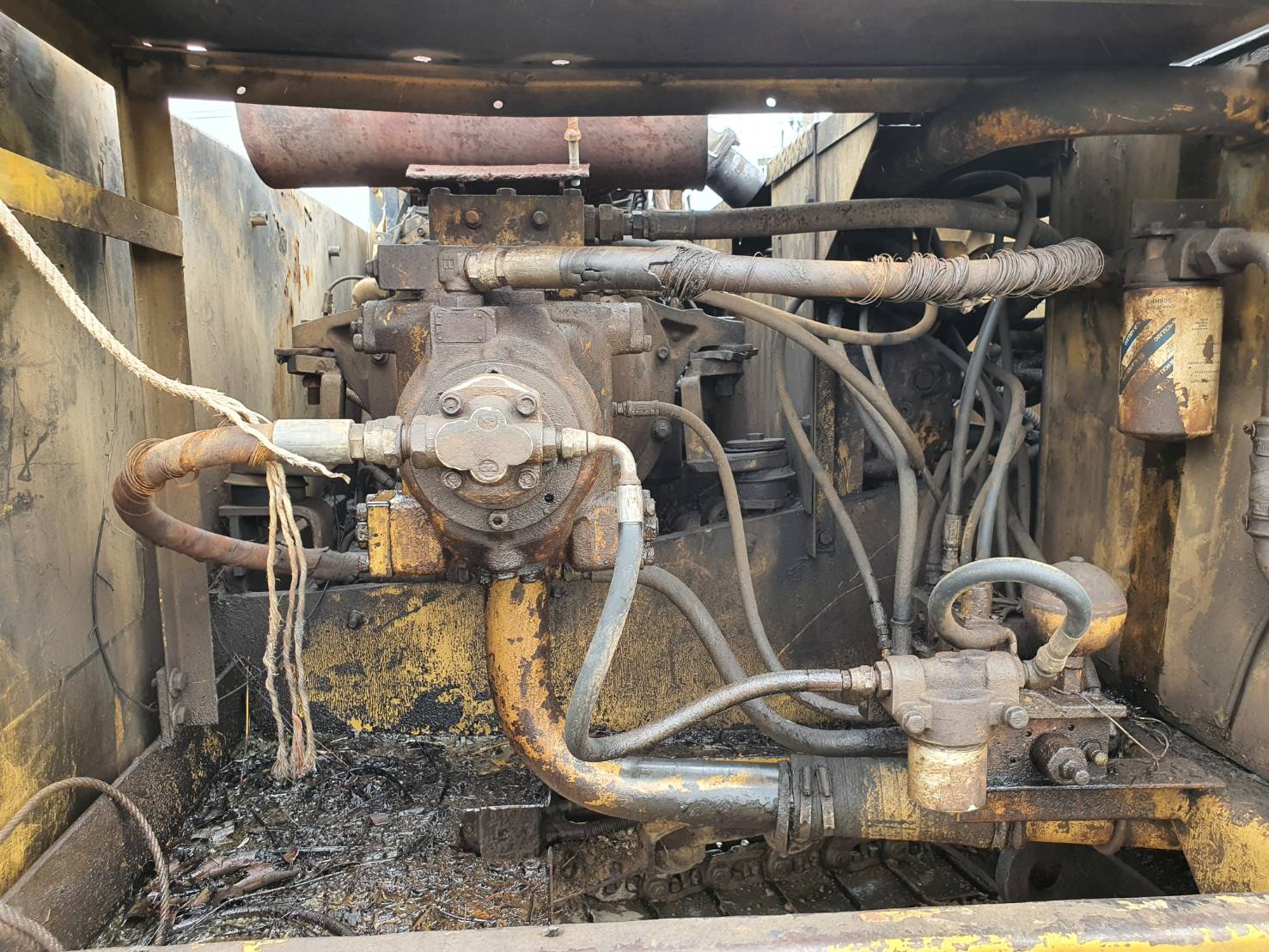 ขาย 225,000 บาท Cat E200B