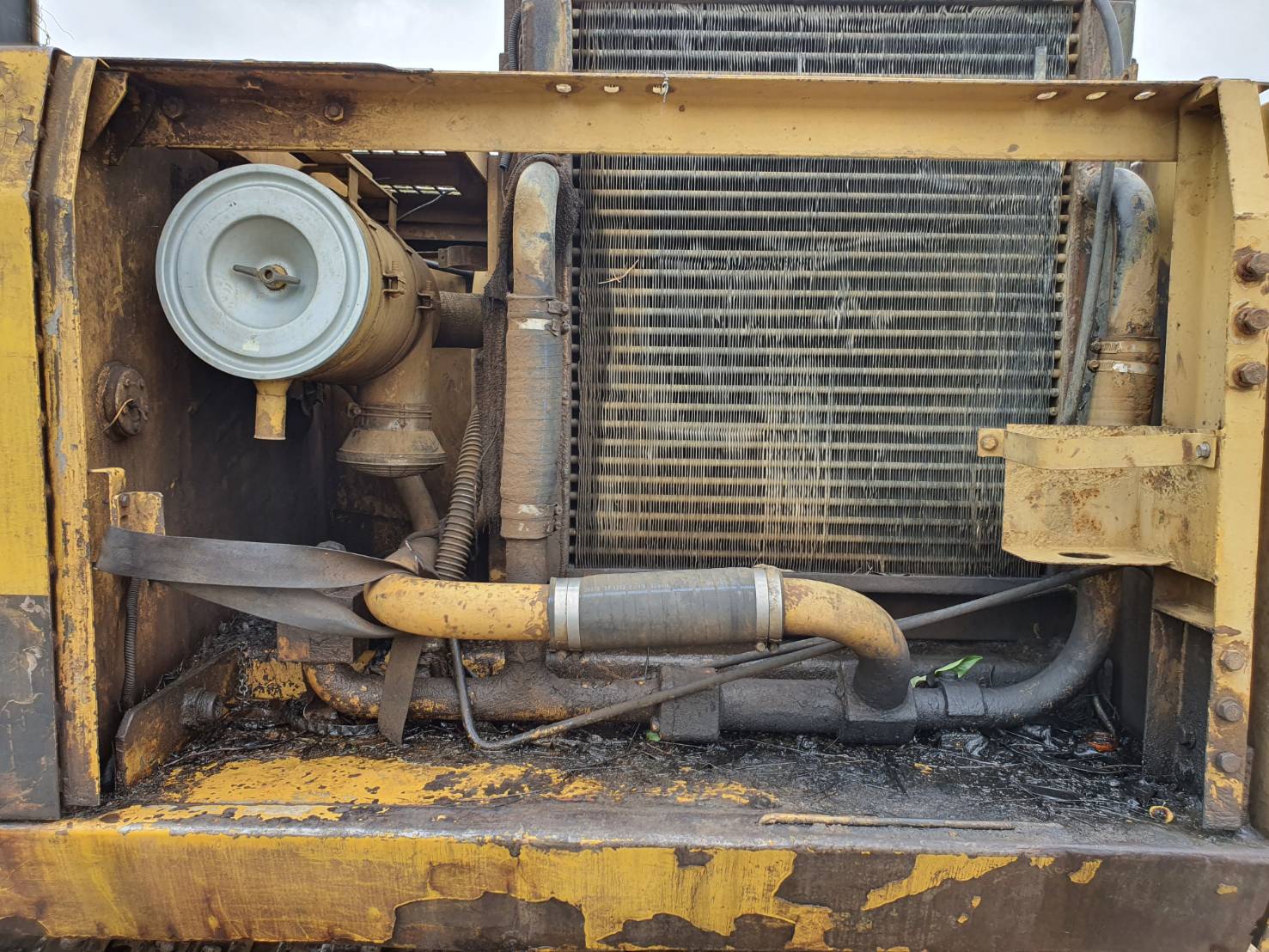 ขาย 225,000 บาท Cat E200B