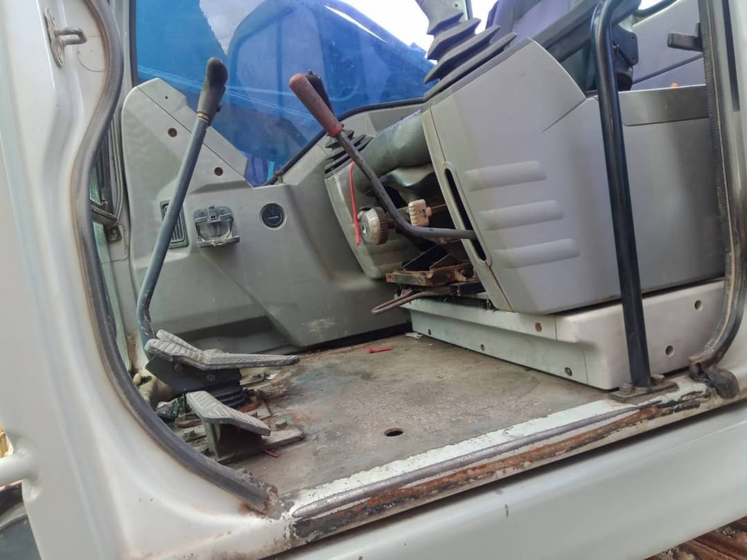 ขาย 999,000 บาท KOBELCO