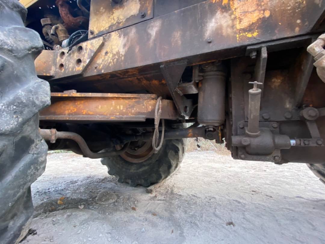 ขาย 255,000 รถตักล้อยาง 2 เพลา Komatsu