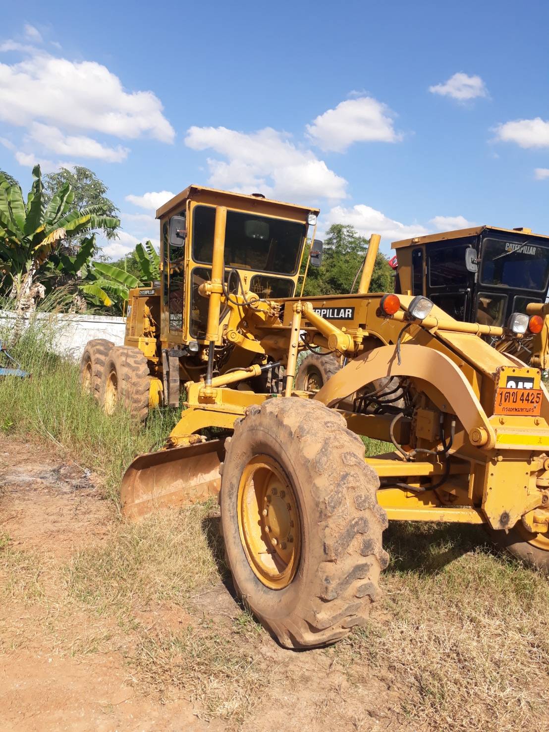 ขาย 1,480,000 บาท CATTERPILAR 12G ชีเรียลสูง