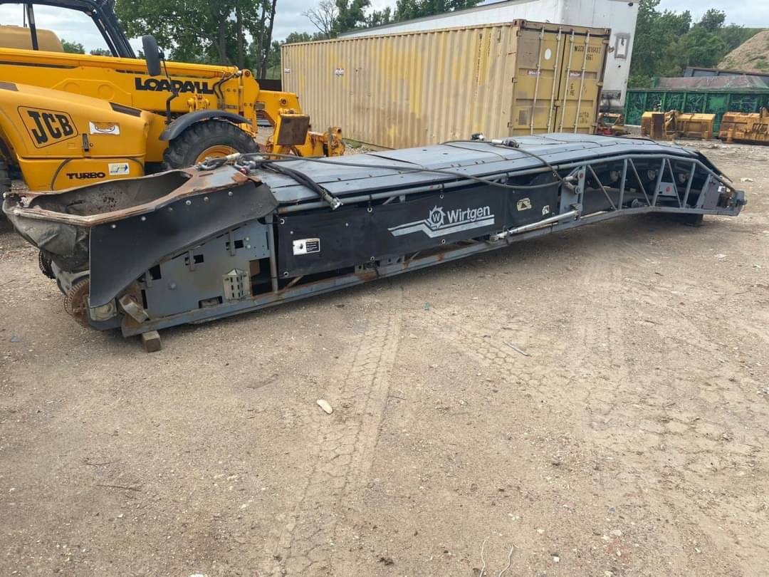 ขาย 8,500,000 บาท  Wirtgen W2200 Cold Planer