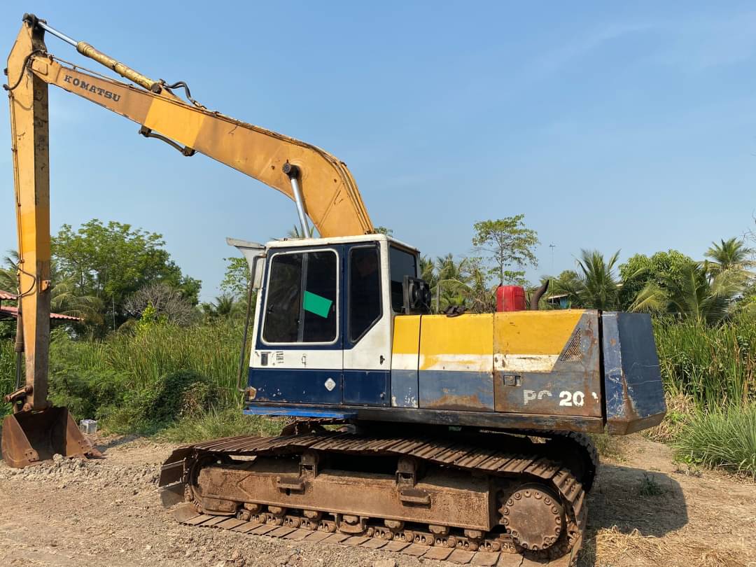 ขาย 695,000 บาท Komatsu