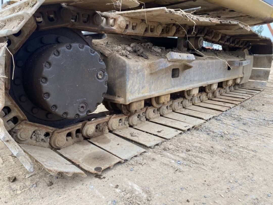 ขาย 1,250,000 CATTERPILAR ขาย 1,250,000 CATTERPILAR