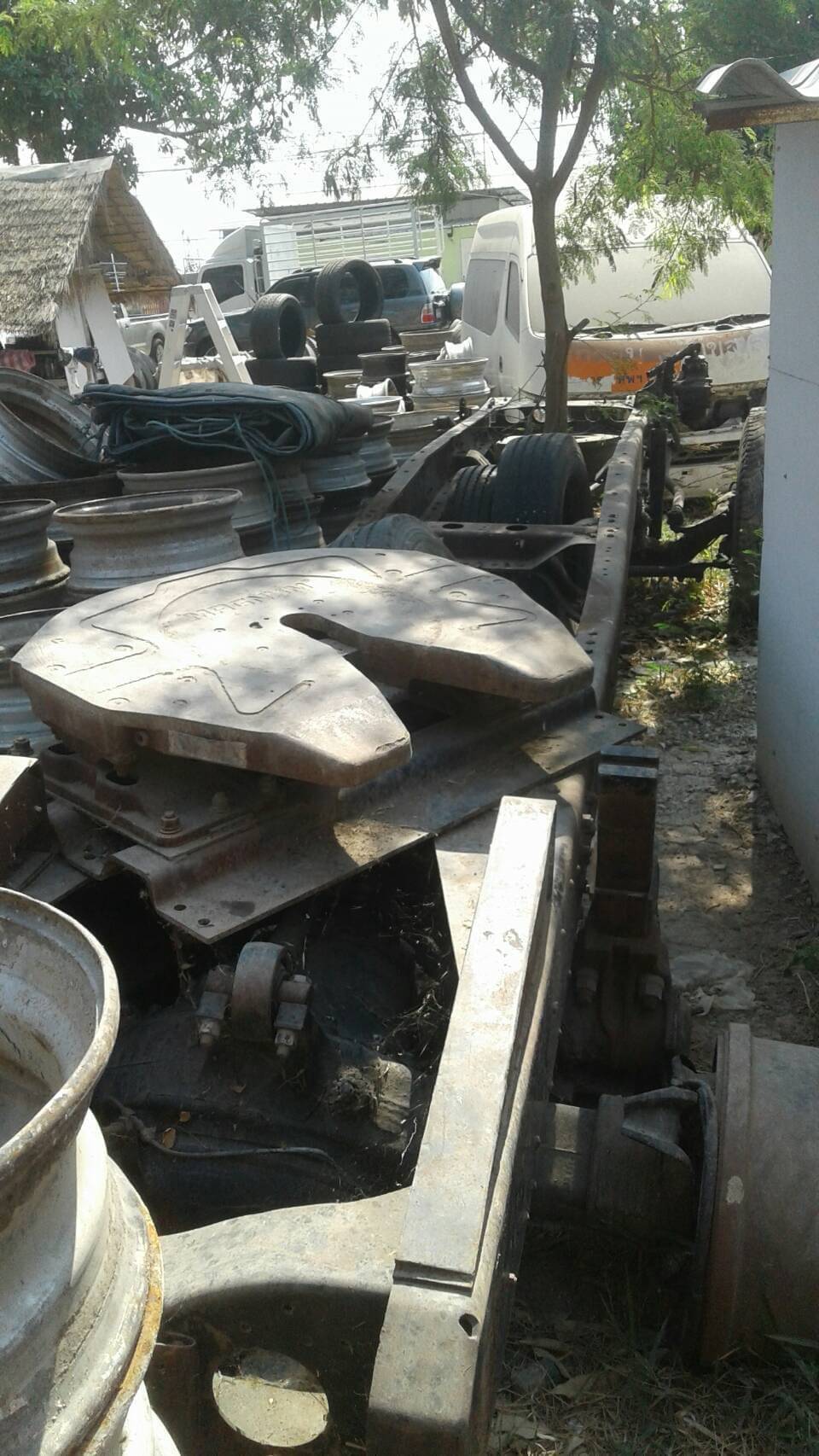 ขาย 180,000 แคสชีพร้อมเพลา HINO ขาย 180,000 แคสชีพร้อมเพลา HINO