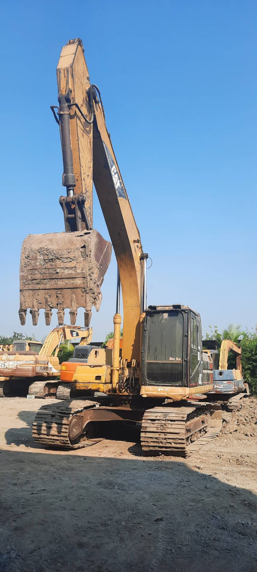 ขาย 575,000 บาท CATTERPILLAR