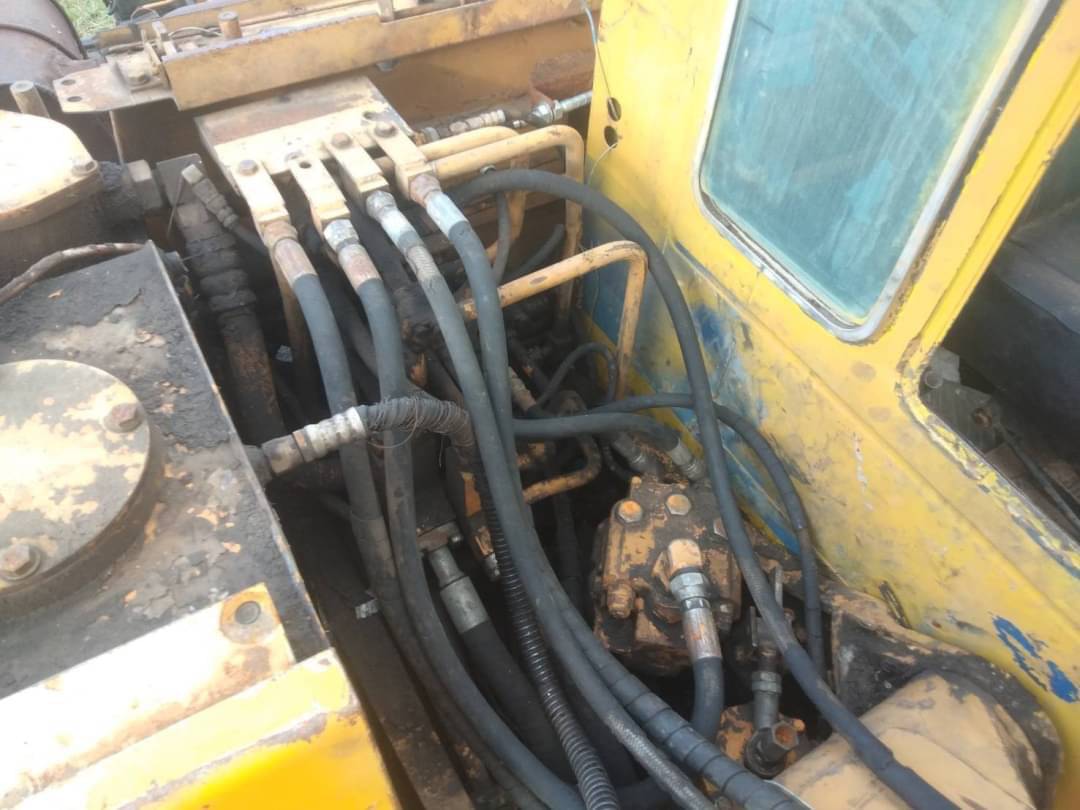 ขาย  229,000 บาท Komatsu PW60-5