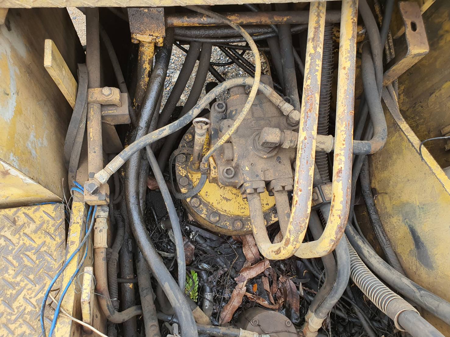 ขาย 225,000 บาท Cat E200B